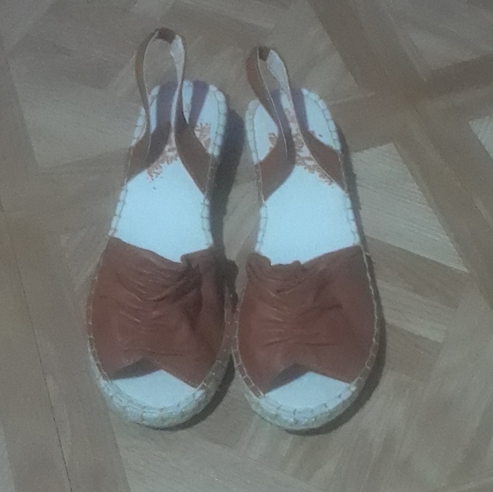 BooHoo Wedges UK Size 5